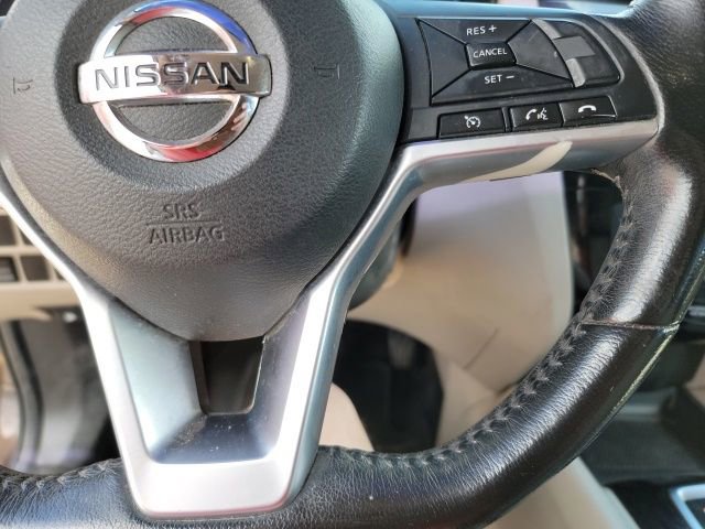 Used 2017 Nissan Rogue Sport SV w/ SV All-Weather Package AWD/4WD image 12