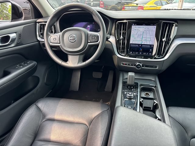 Used 2024 Volvo S60 B5 Core FWD image 11