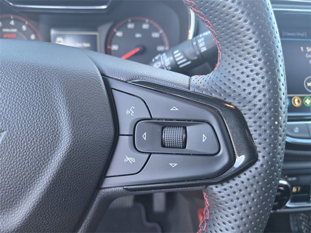 Used 2023 Chevrolet TrailBlazer RS w/ Convenience Package image 24