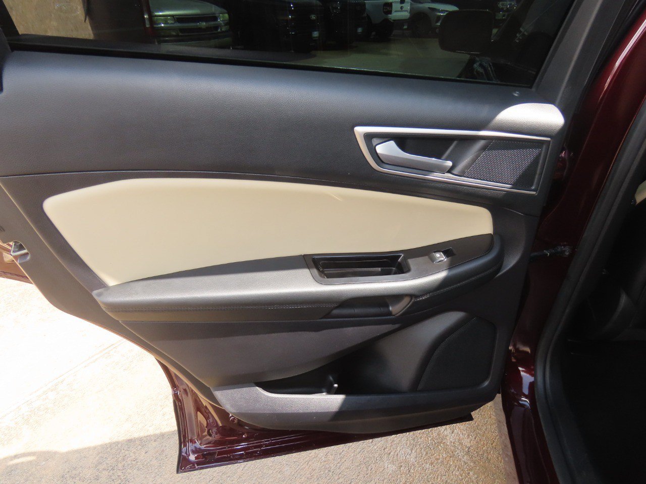Used 2020 Ford Edge SEL w/ Convenience Package FWD image 20