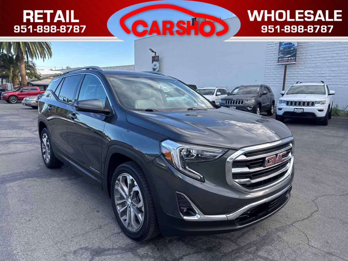 Used 2019 GMC Terrain SLT image 1