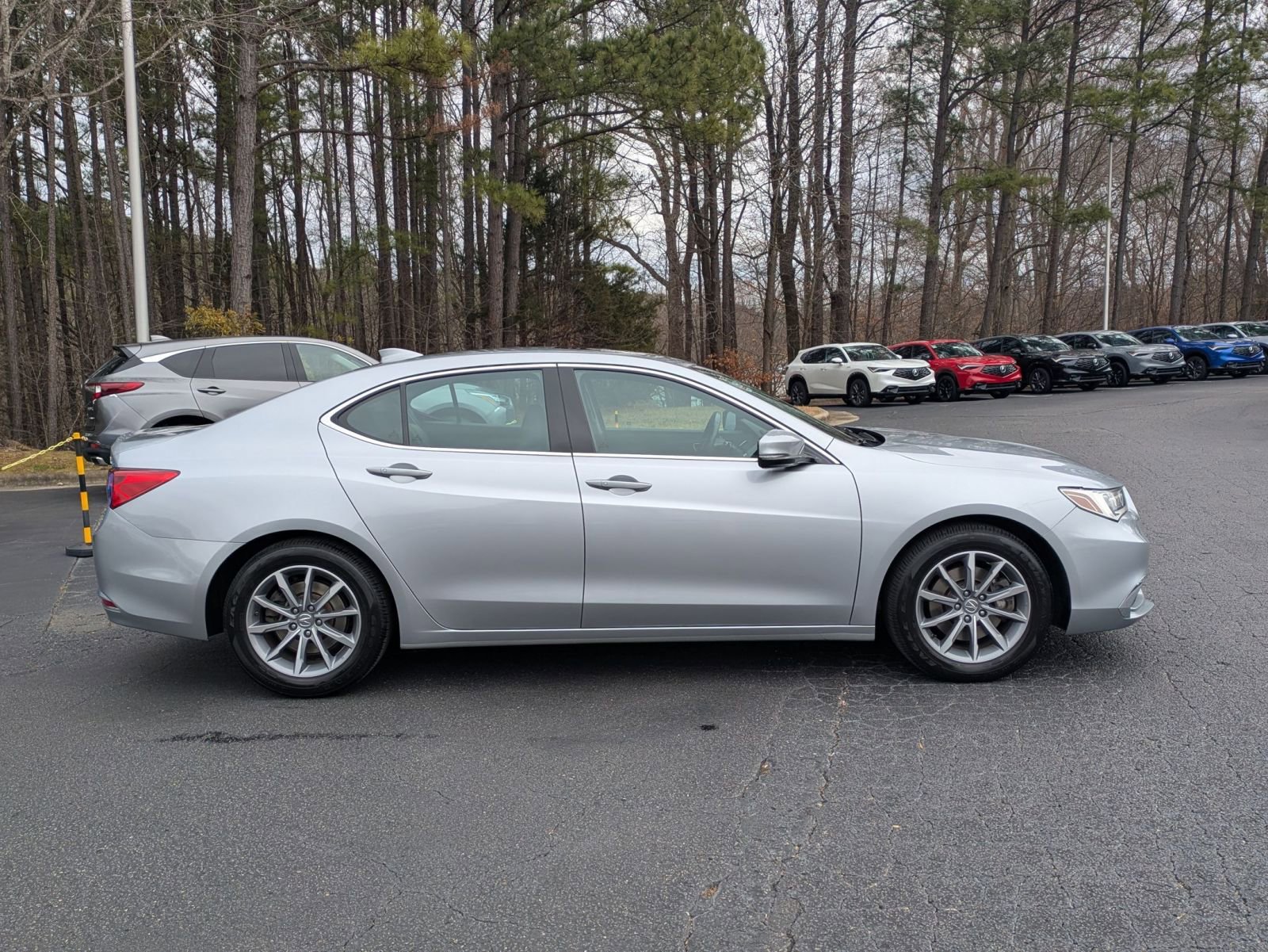 Used 2018 Acura TLX w/ Technology Package image 4