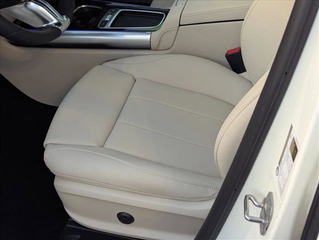 New 2025 Mercedes-Benz GLA 250 image 4