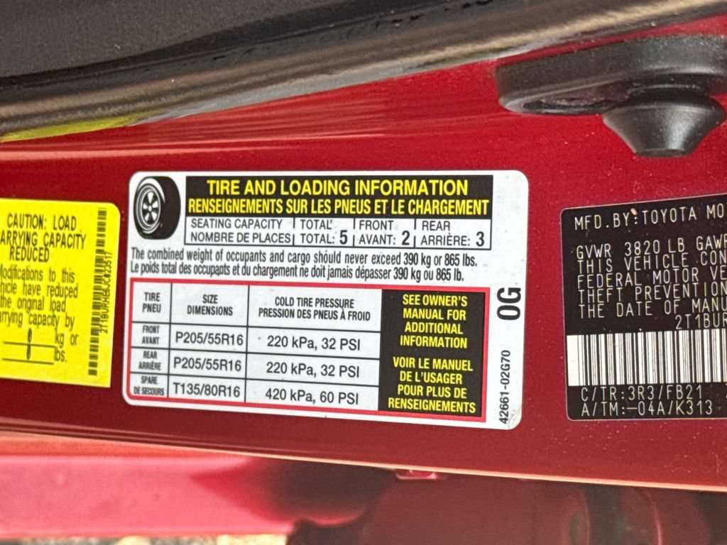 Used 2018 Toyota Corolla LE FWD image 48