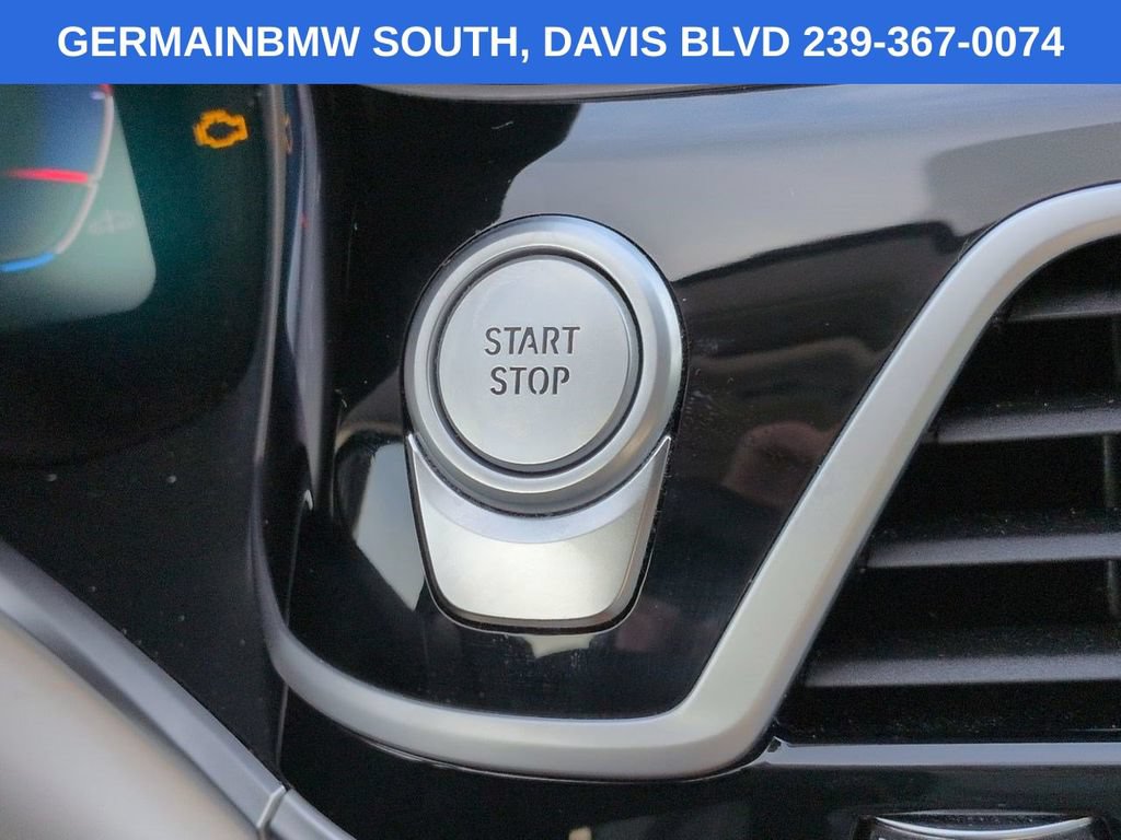 Used 2022 BMW ALPINA B7 xDrive AWD/4WD image 31