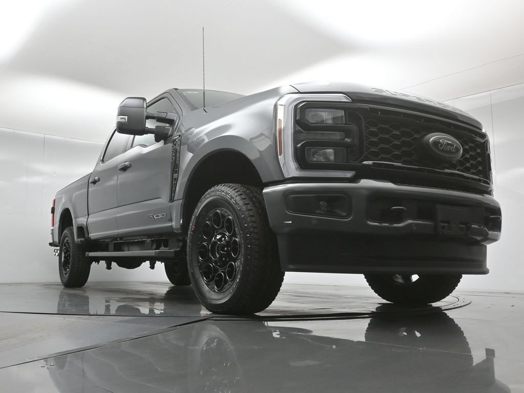 New 2026 Ford F250 Lariat w/ Black Appearance Package AWD/4WD image 44