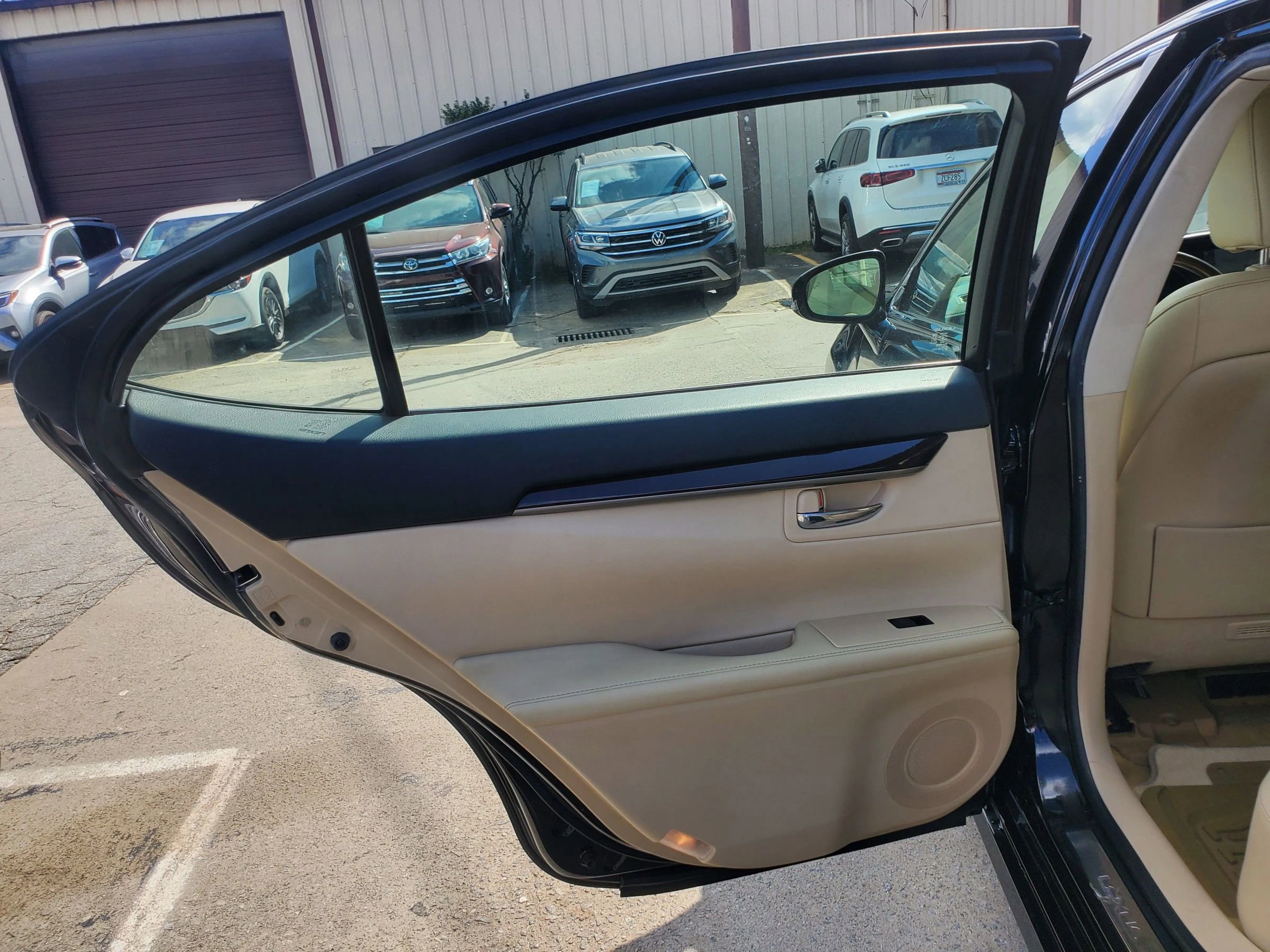 Used 2013 Lexus ES 350 w/ Luxury Pkg image 15
