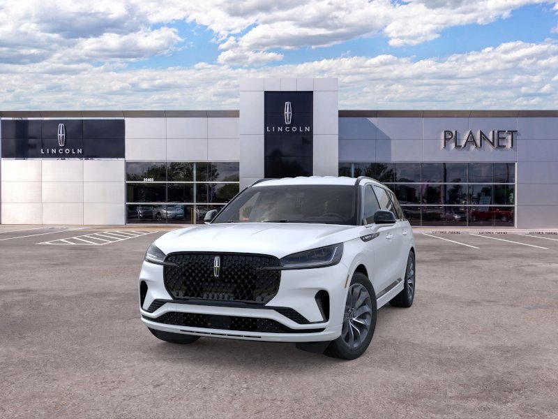 New 2026 Lincoln Aviator 2WD w/ Jet Appearance Package image 2