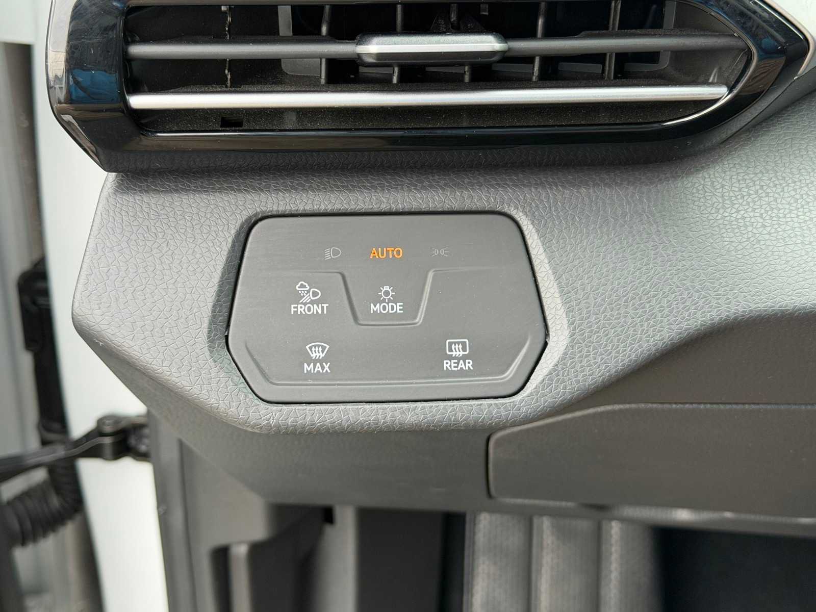 Used 2023 Volkswagen ID.4 S RWD image 15