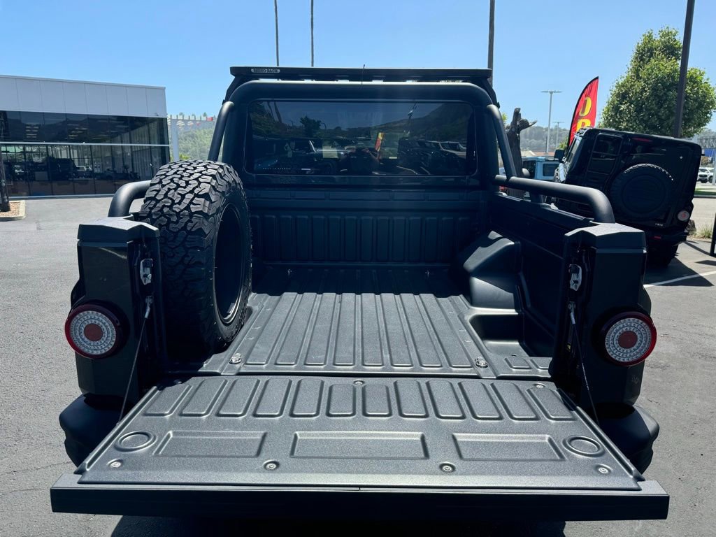 Used 2024 INEOS Grenadier Fieldmaster image 15