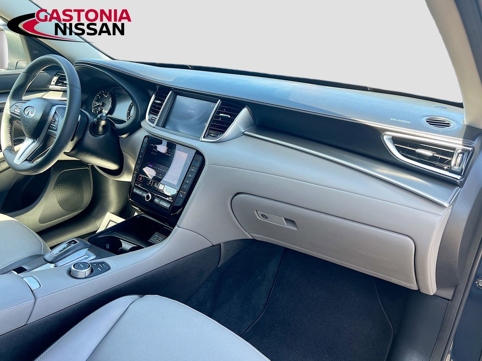 Used 2023 INFINITI QX50 Luxe image 38