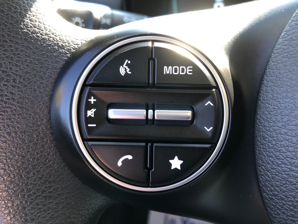 Used 2024 Kia Soul LX FWD image 31
