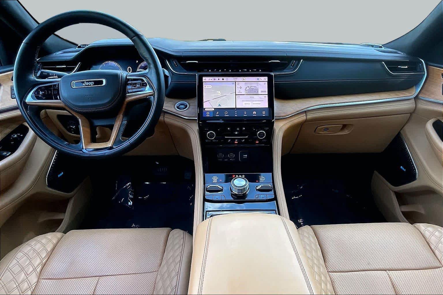 Used 2021 Jeep Grand Cherokee L Summit AWD/4WD image 15