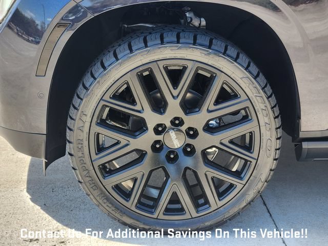 New 2026 GMC Yukon Denali Ultimate w/ LPO, Floor Liner Package AWD/4WD image 7