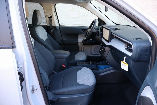 New 2025 Ford Maverick XLT w/ Equipment Group 302A image 30