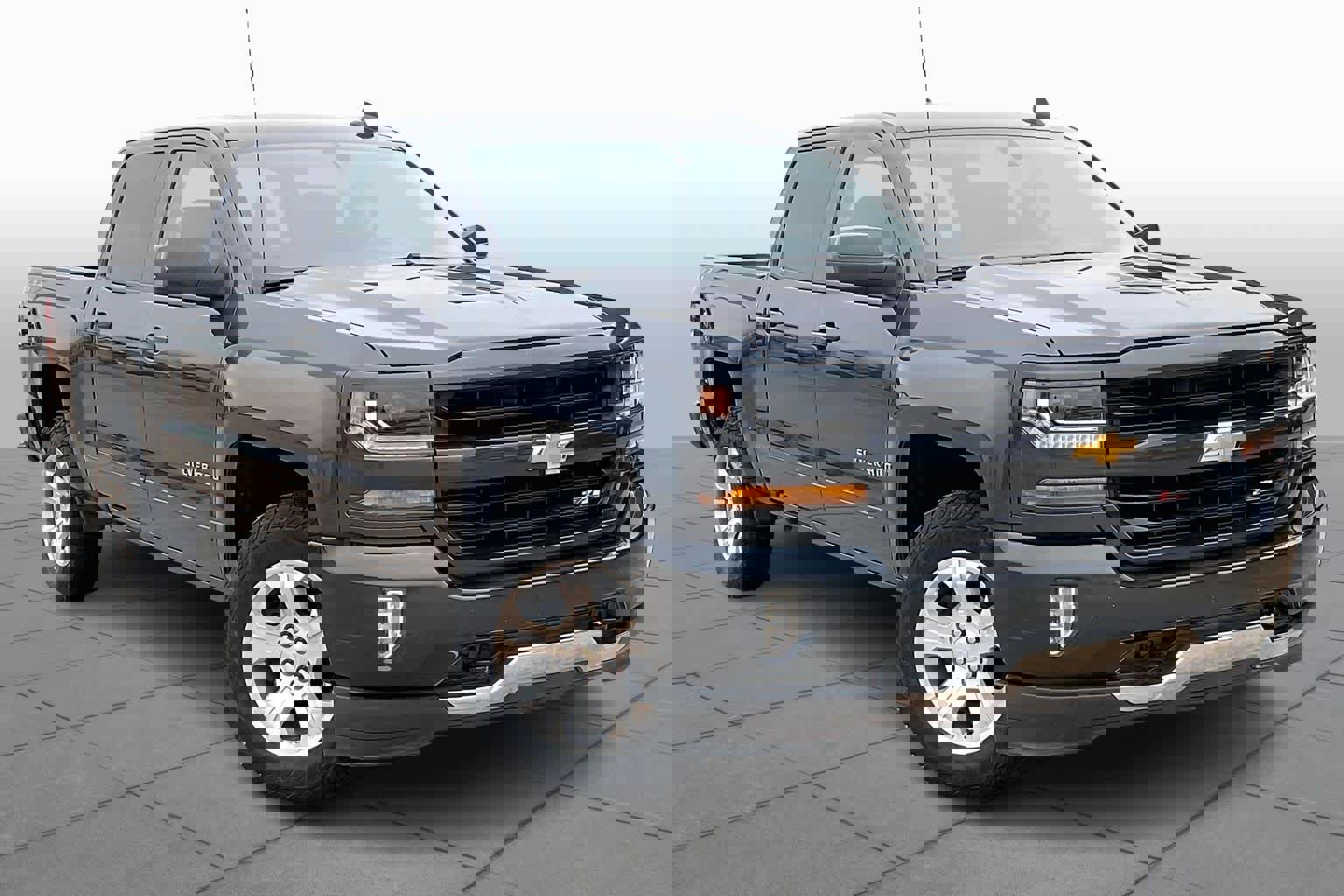 Used 2018 Chevrolet Silverado 1500 LT w/ All Star Edition image 3