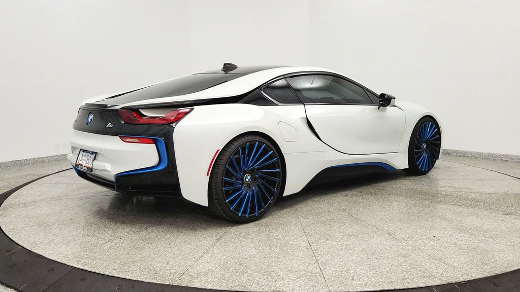 Used 2015 BMW i8 AWD/4WD image 10
