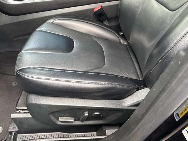 Used 2022 Ford Edge Titanium AWD/4WD image 11