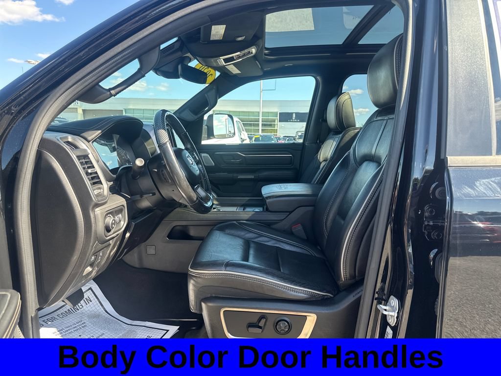 Used 2020 RAM 1500 Limited w/ Black Appearance Package AWD/4WD image 29