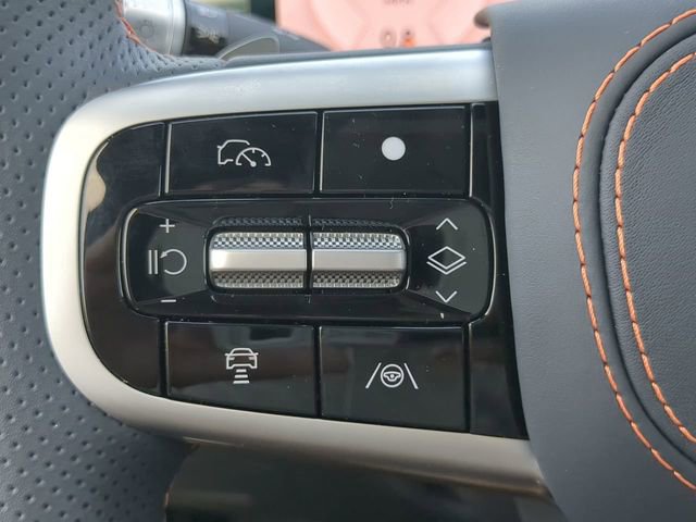 Used 2026 Genesis GV70 2.5T Sport Prestige AWD/4WD image 25