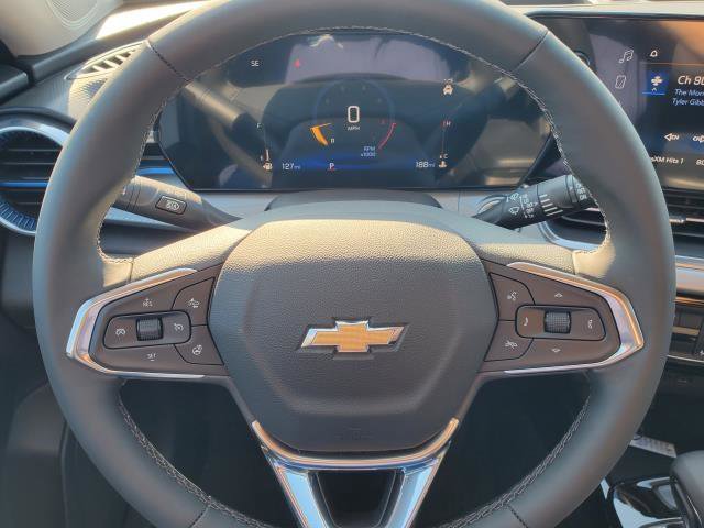 New 2025 Chevrolet Trax LT w/ Driver Confidence Package image 9