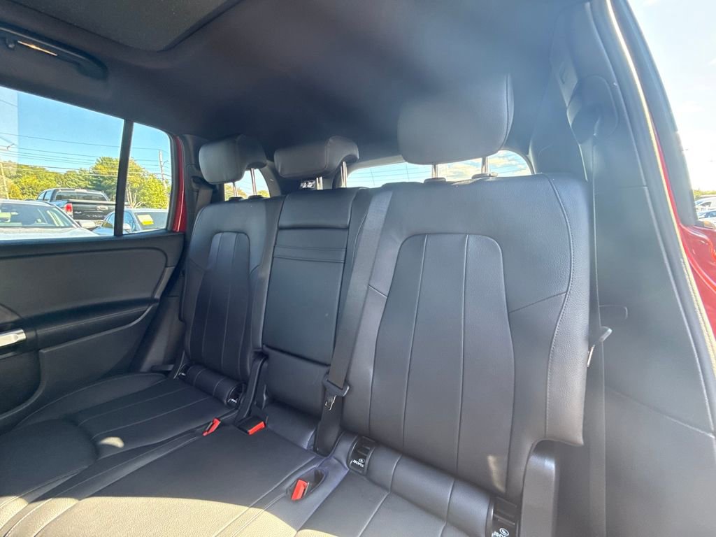 Used 2021 Mercedes-Benz GLB 250 4MATIC image 15