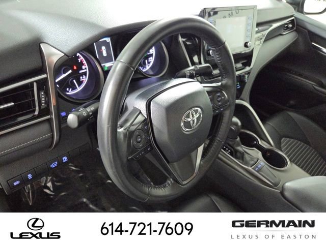 Used 2022 Toyota Camry SE image 18