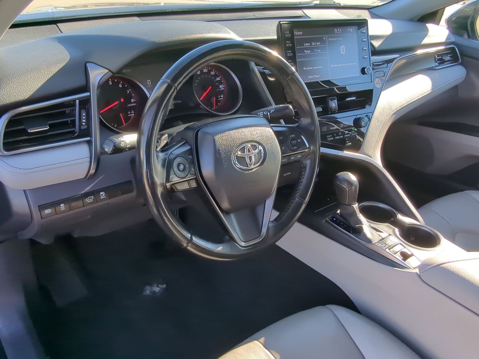 Used 2023 Toyota Camry XSE image 12