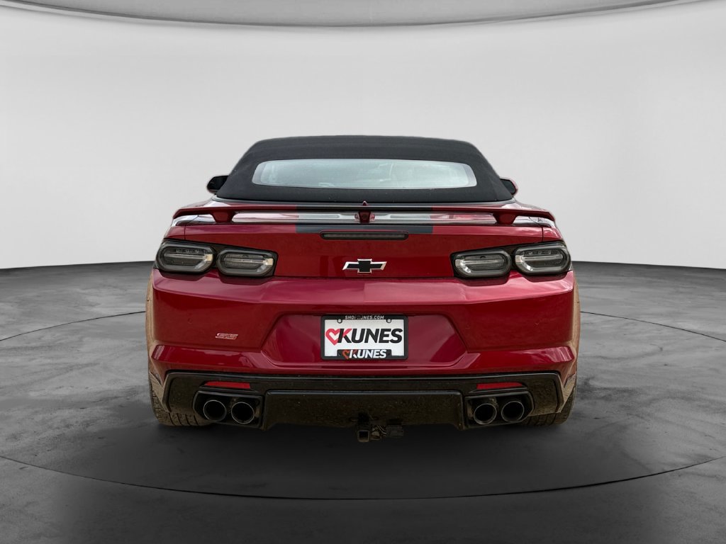 Used 2021 Chevrolet Camaro SS w/ Wild Cherry Design Package 2 RWD image 8
