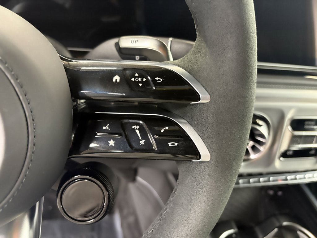 Used 2025 Mercedes-Benz G 63 AMG 4MATIC image 14