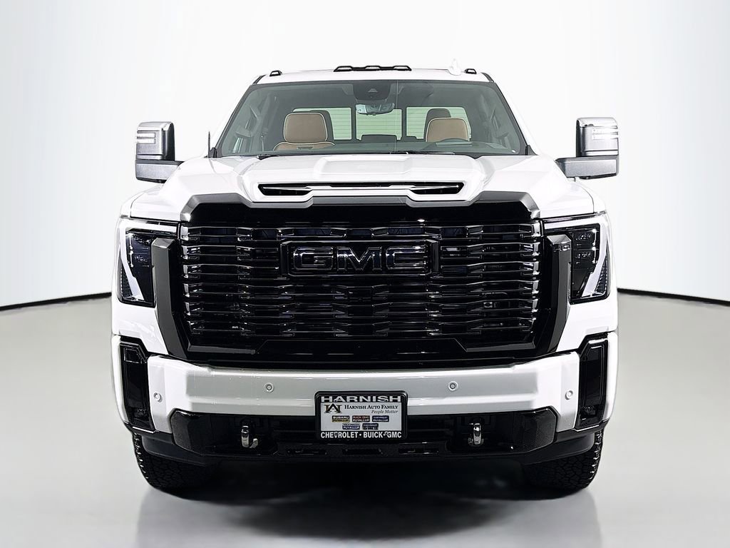 New 2025 GMC Sierra 3500 Denali Ultimate image 2