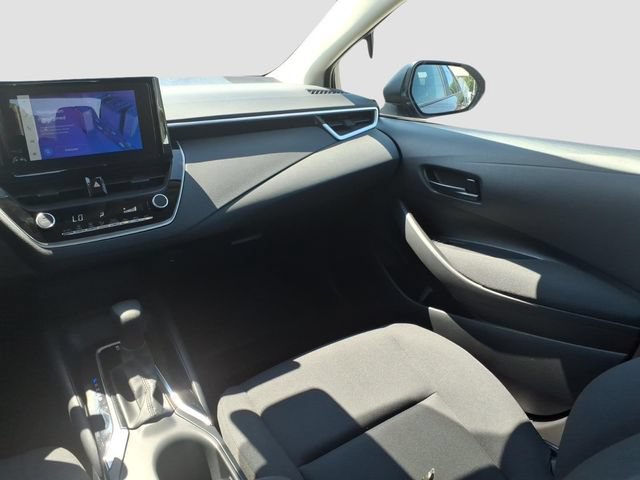 Used 2024 Toyota Corolla LE FWD image 12