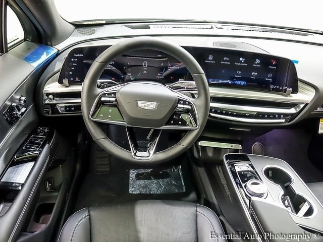New 2025 Cadillac Lyriq Sport w/ LPO, Floor Liner Package AWD/4WD image 12