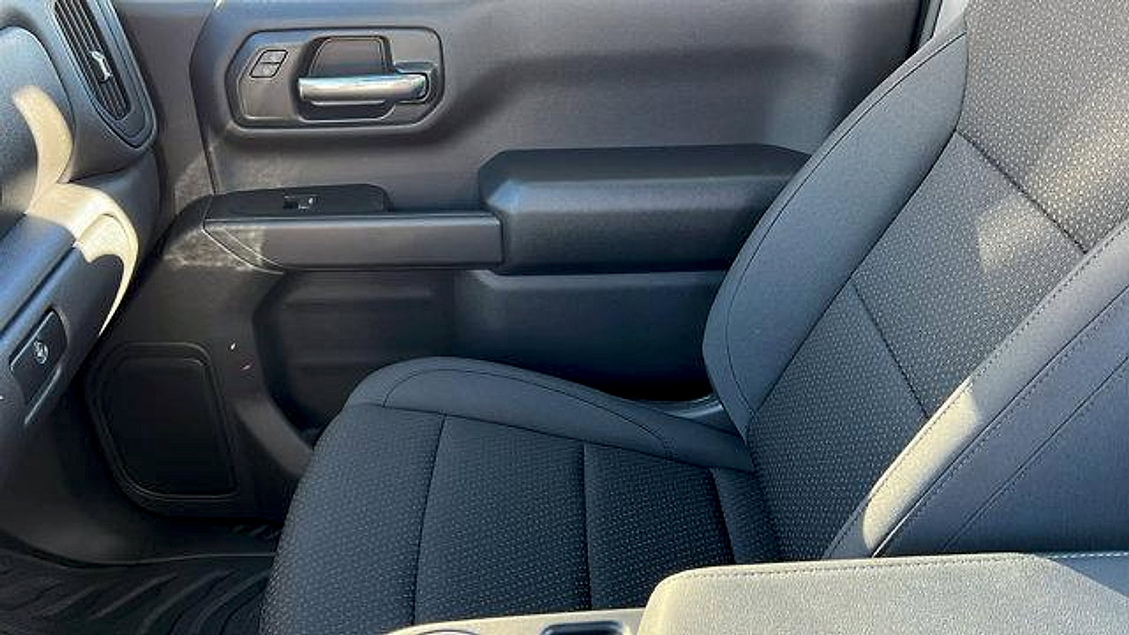 New 2026 Chevrolet Silverado 1500 W/T image 16