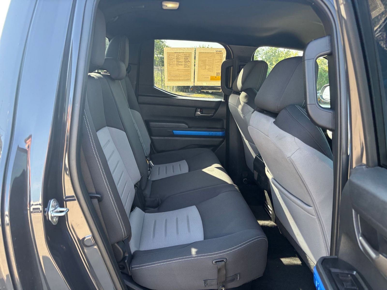 Used 2025 Toyota Tacoma TRD Off-Road image 23