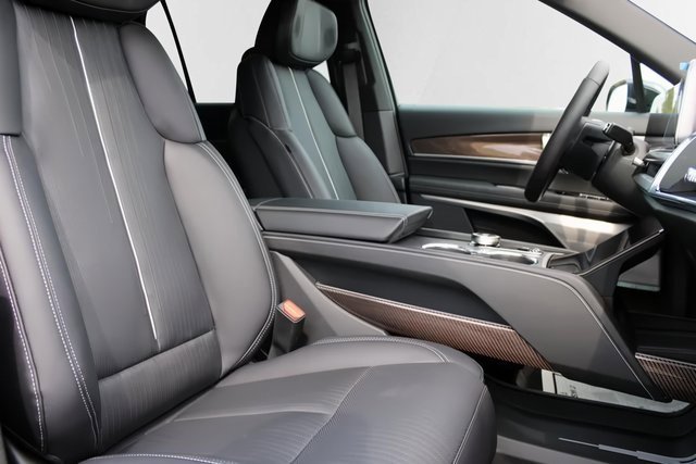 New 2026 Cadillac Vistiq Luxury image 20