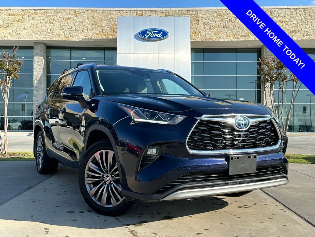 Used 2021 Toyota Highlander Platinum