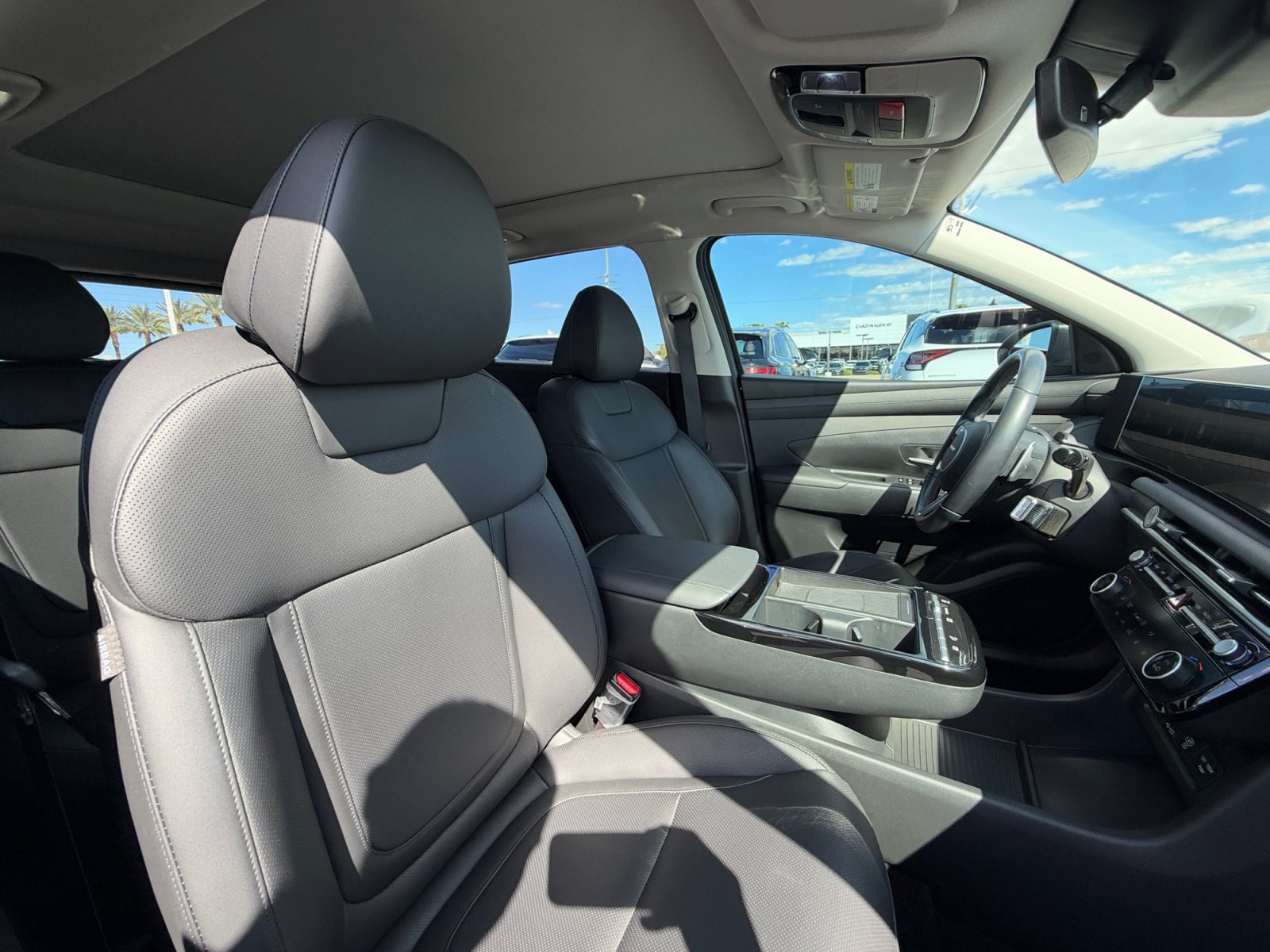 Certified 2025 Hyundai Tucson SEL AWD/4WD image 19