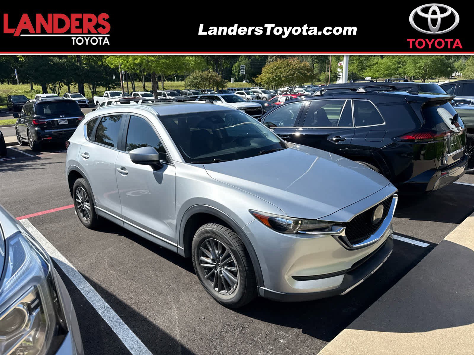 Used 2019 MAZDA CX-5 Touring FWD image 1