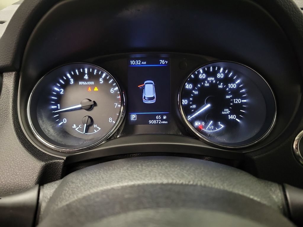 Used 2019 Nissan Rogue SL FWD image 25