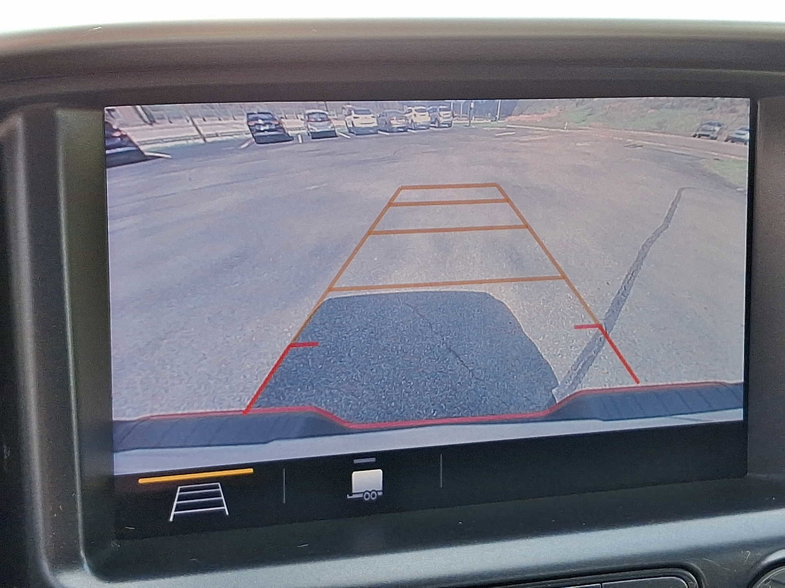 Used 2019 Chevrolet Colorado LT w/ Colorado RST Special Edition image 18