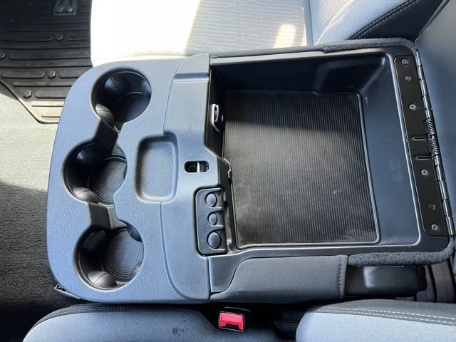 Used 2020 RAM 3500 Big Horn w/ Level 2 Equipment Group AWD/4WD image 25