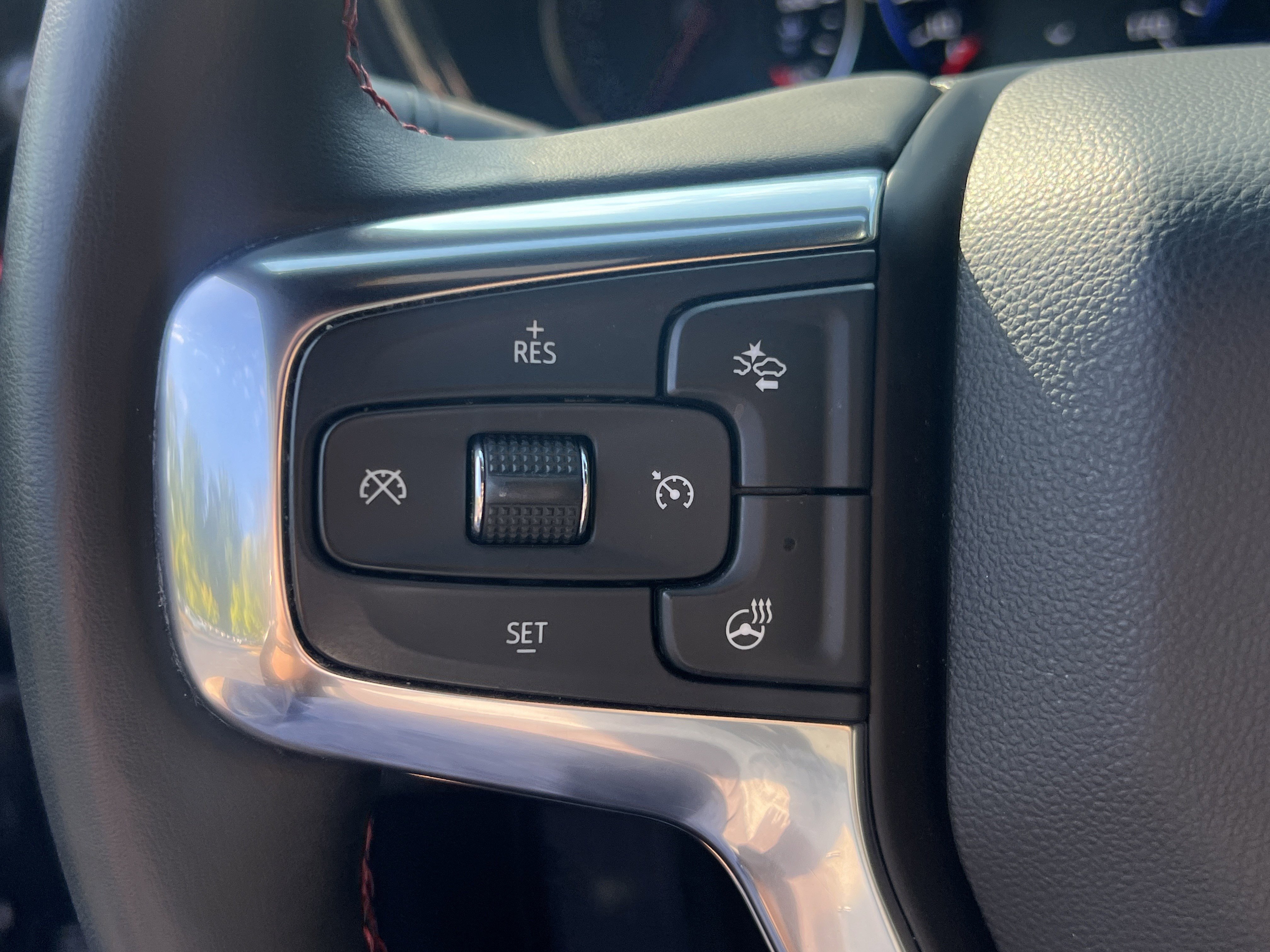 Certified 2023 Chevrolet Blazer RS w/ Enhanced Convenience Package image 22