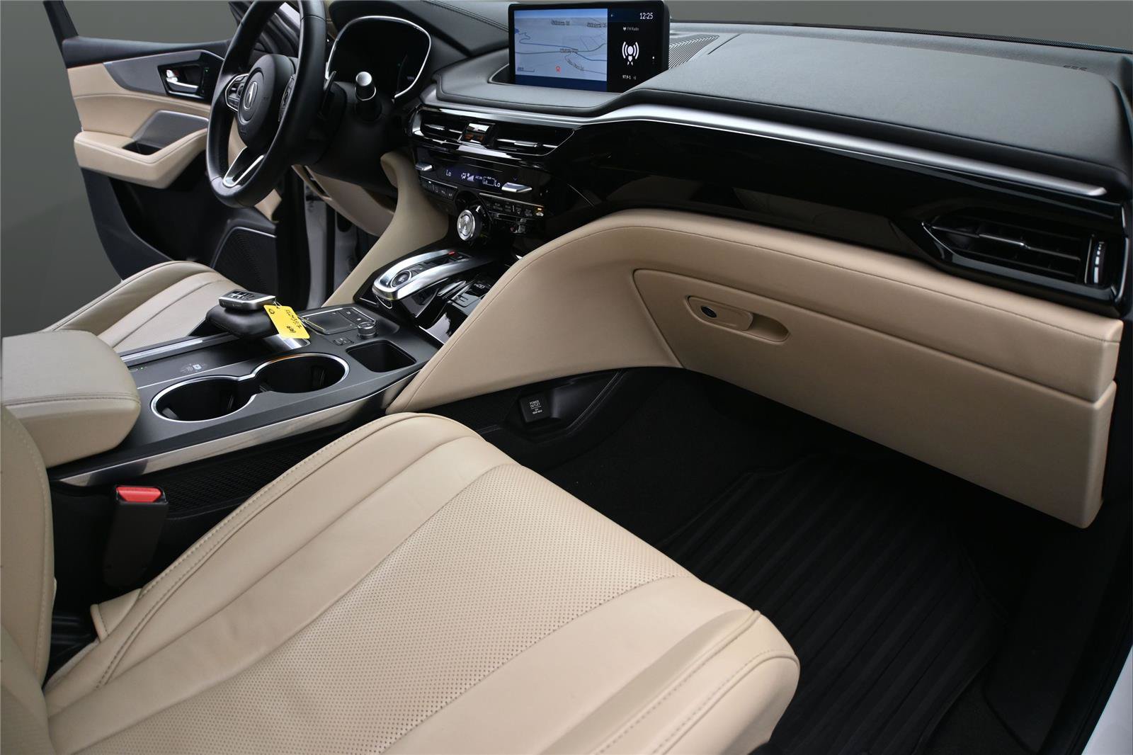 Certified 2022 Acura MDX SH-AWD w/ Technology Package image 21