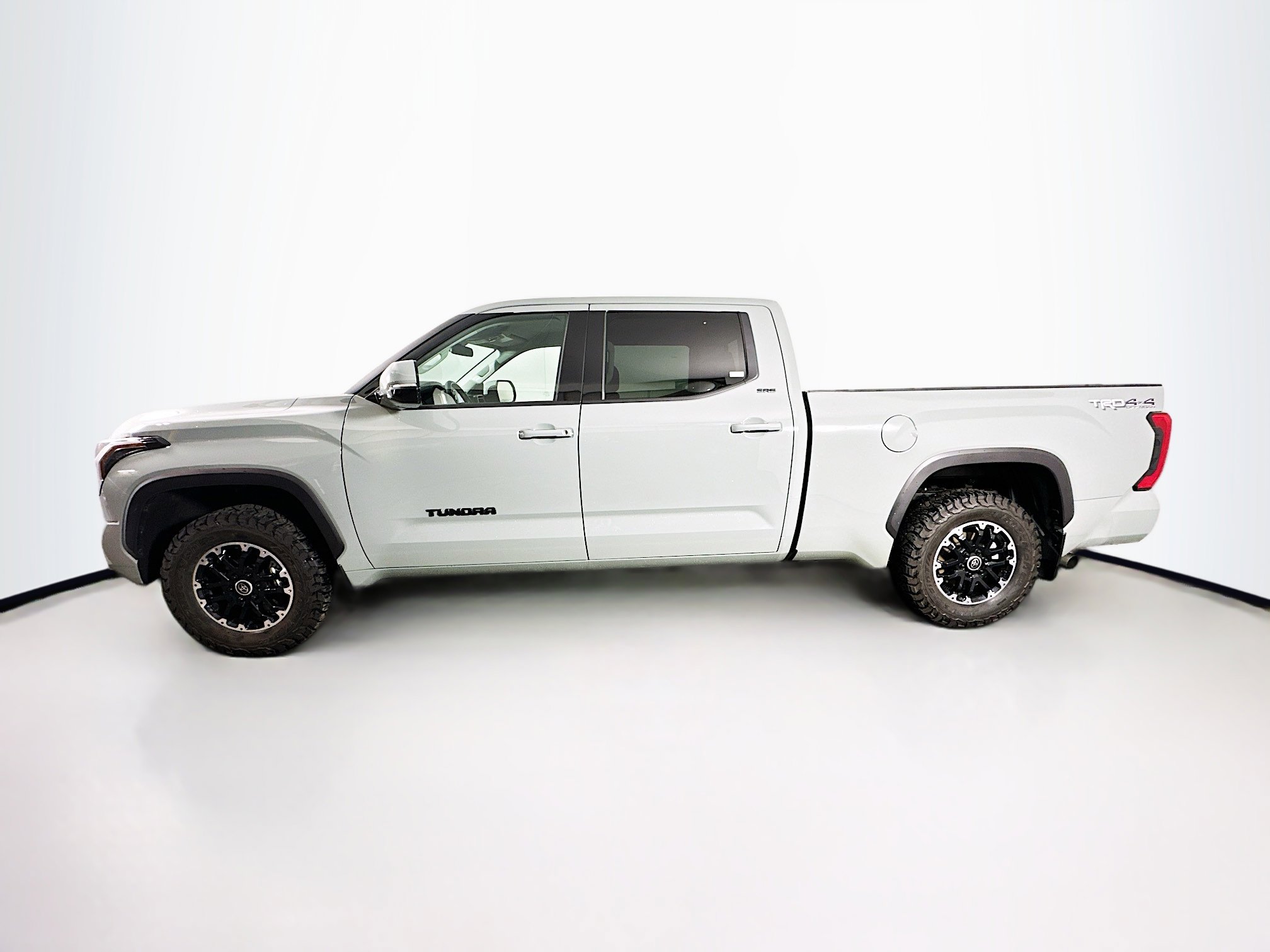 Used 2023 Toyota Tundra SR5 w/ TRD Off-Road Package image 4