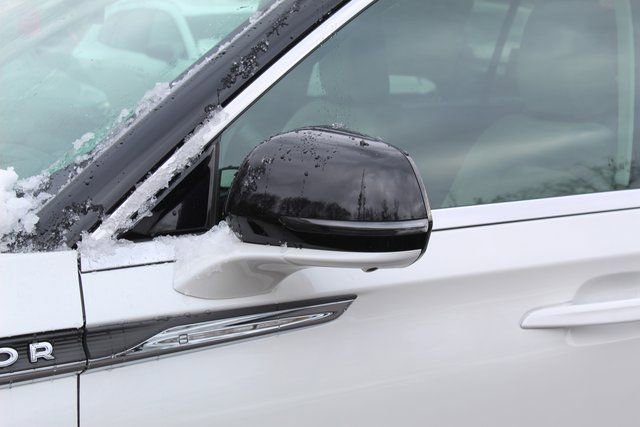 New 2026 Lincoln Aviator Reserve AWD/4WD image 11