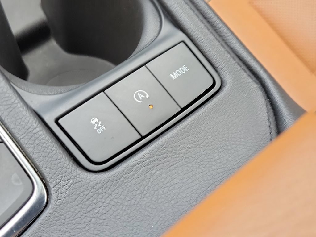 Used 2021 Cadillac XT4 Premium Luxury FWD image 27