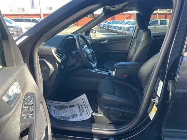 New 2026 Ford Escape ST-Line w/ Tech Pack #1 image 16