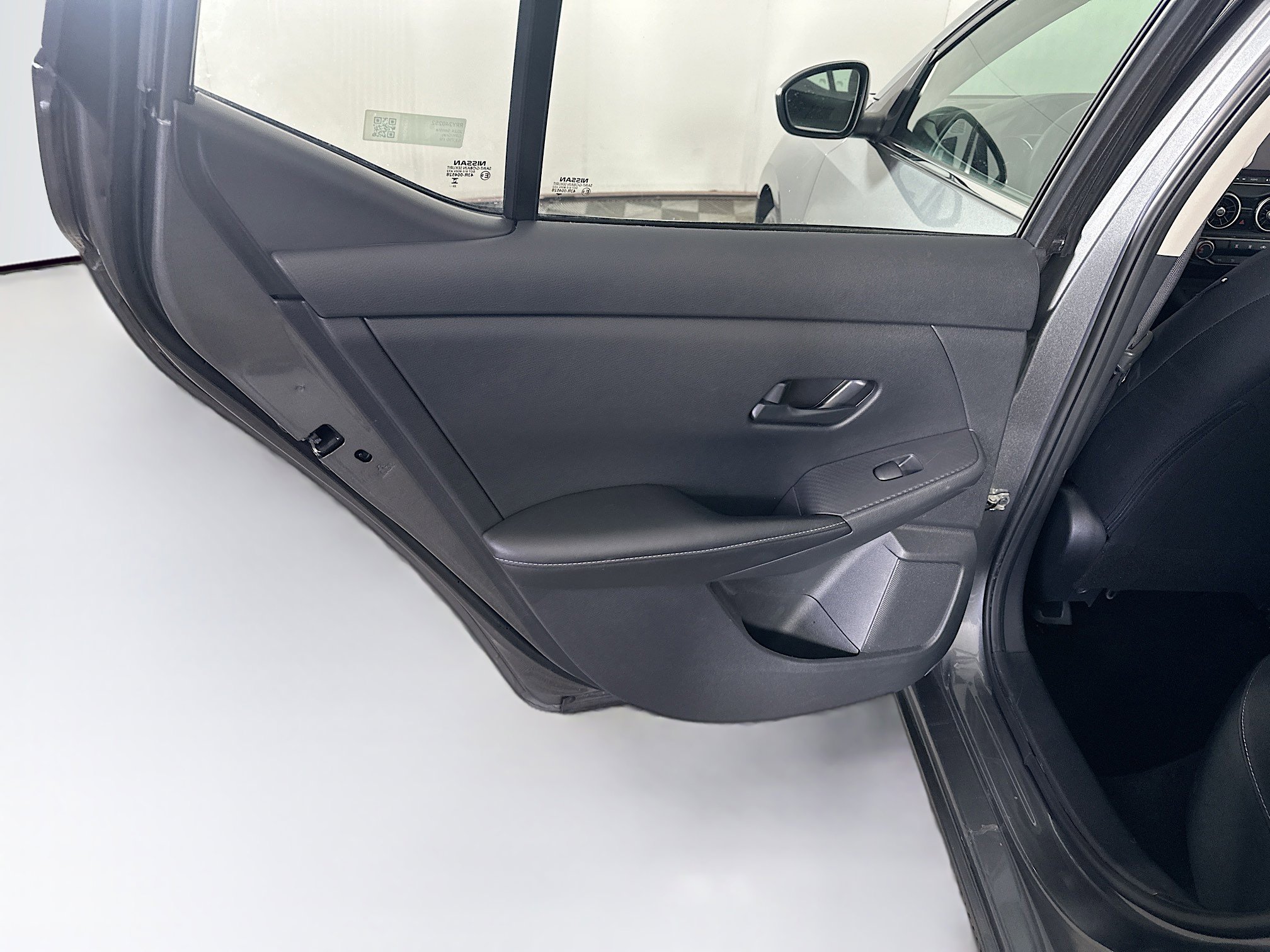 Used 2024 Nissan Sentra SV image 24