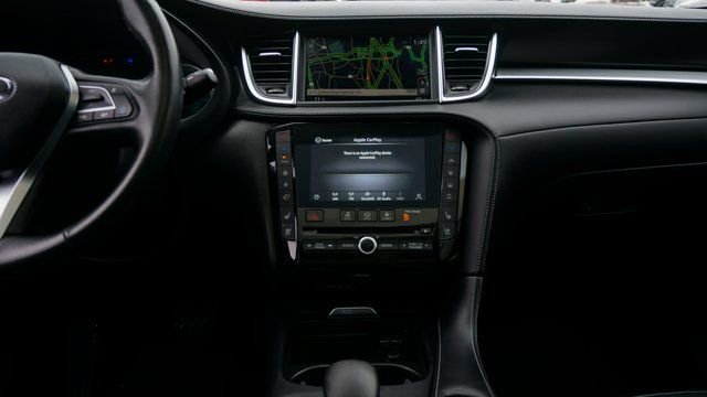 Used 2020 INFINITI QX50 Sensory w/ Proactive Package image 31